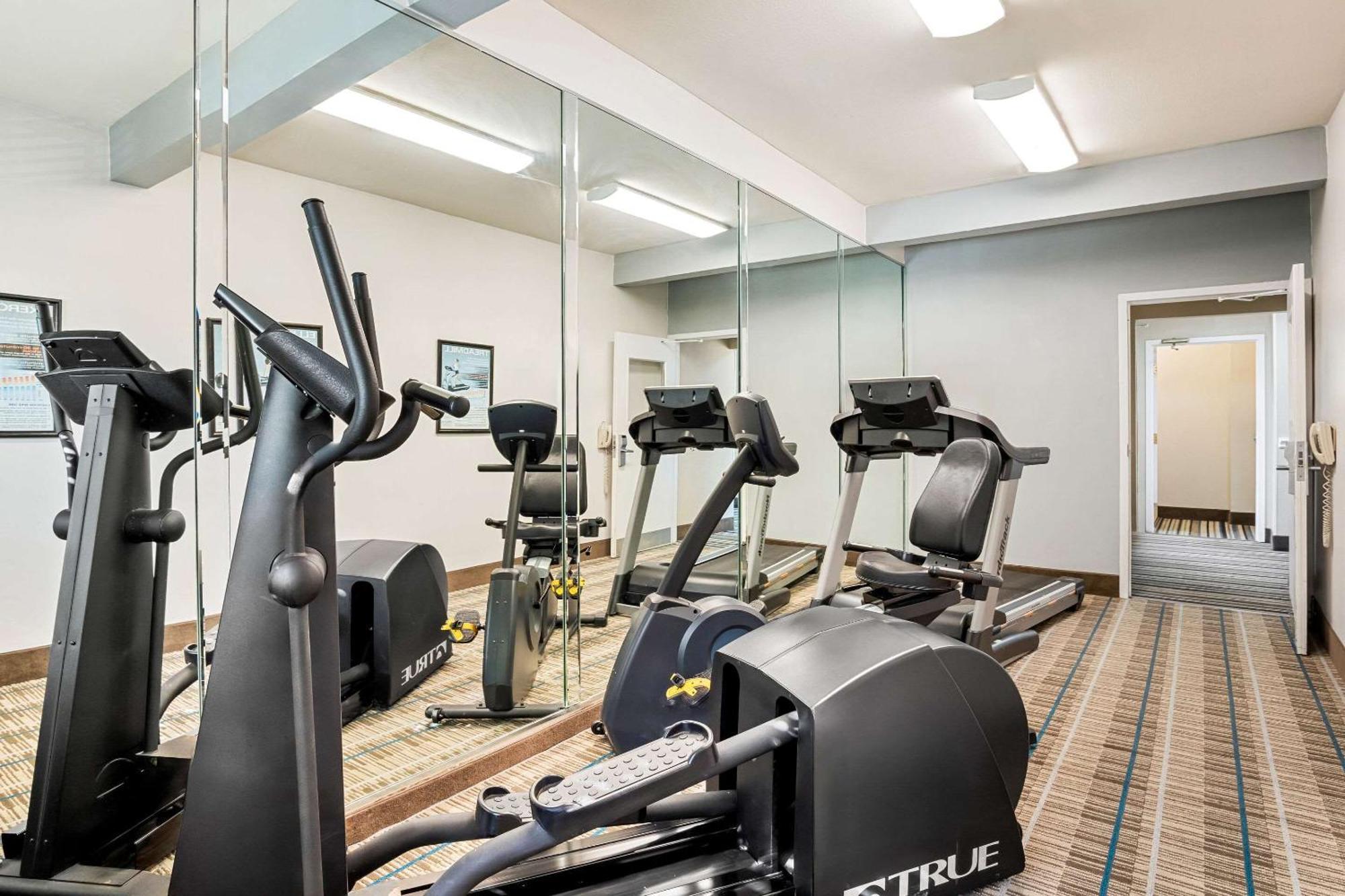 Mainstay Suites Addison-Dallas Ngoại thất bức ảnh