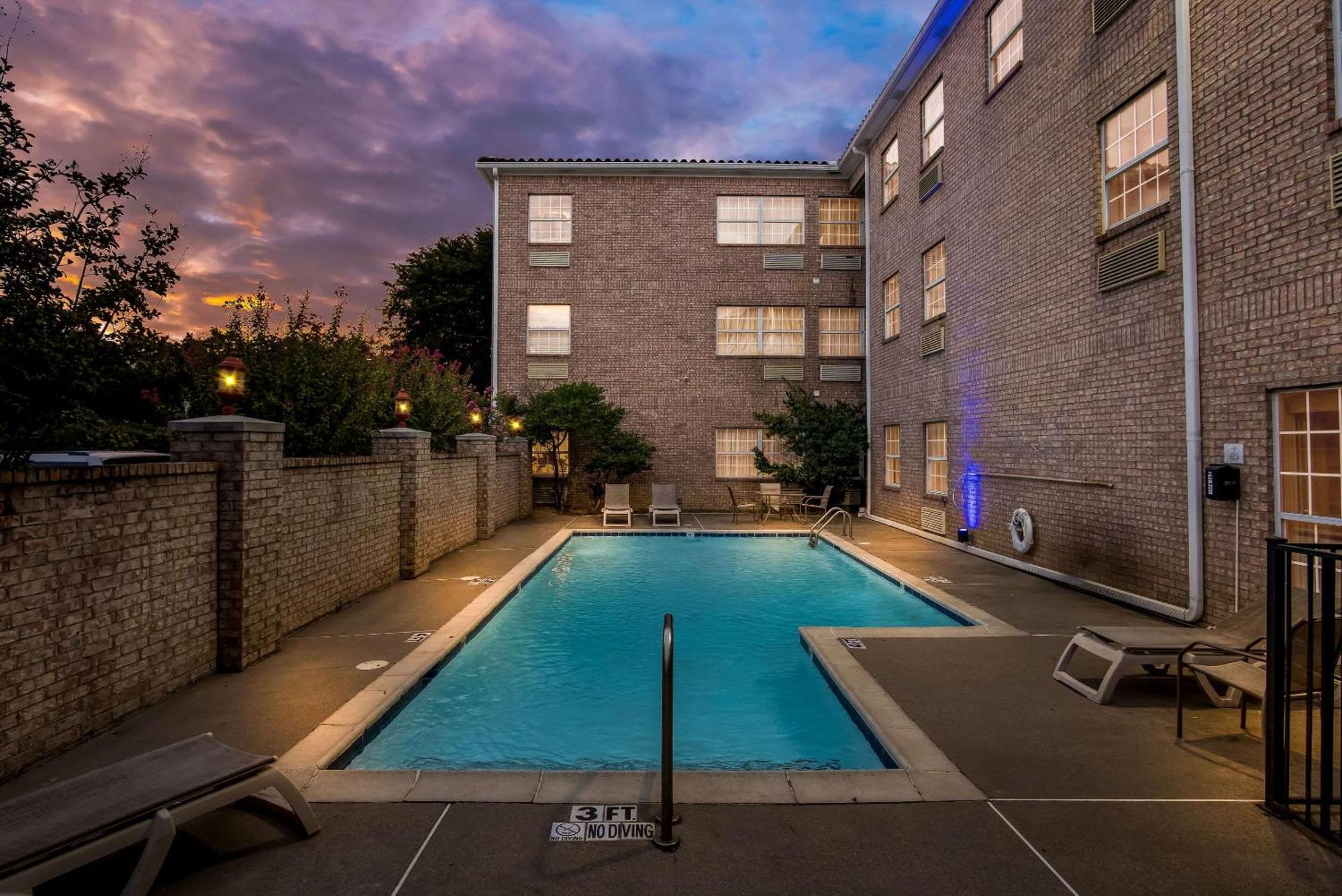 Mainstay Suites Addison-Dallas Ngoại thất bức ảnh